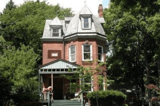 206 PARK Street, Haworth